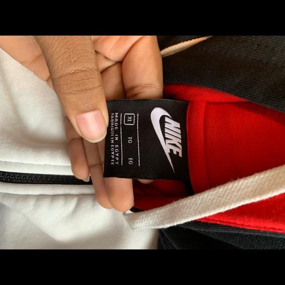 Nike Jacket - Picture 3 of 3